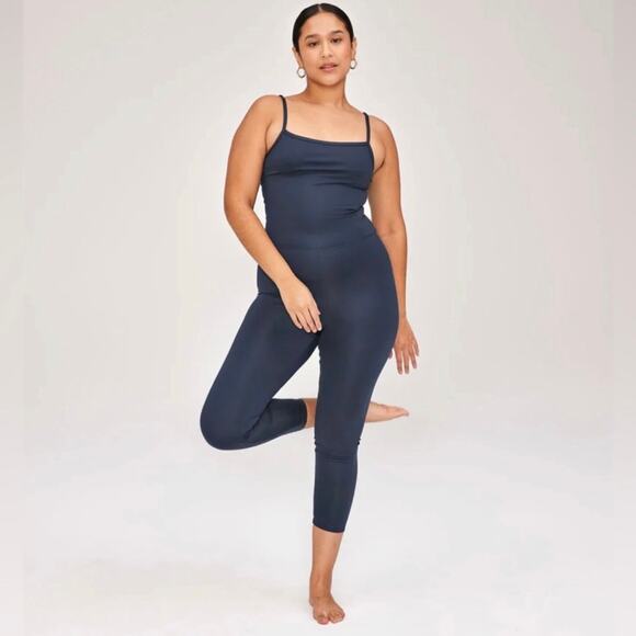Girlfriend Collective Cami Unitard Small in Moss Cropped 23" Inseam Activewear - Picture 8 of 9